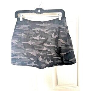 Athleta Girl Black Camoflage Active Skirt Girls XXL, womens Small